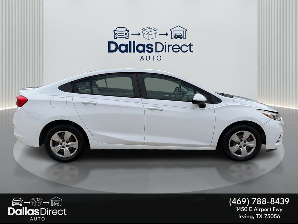 Used 2018 Chevrolet Cruze LS FWD image 5