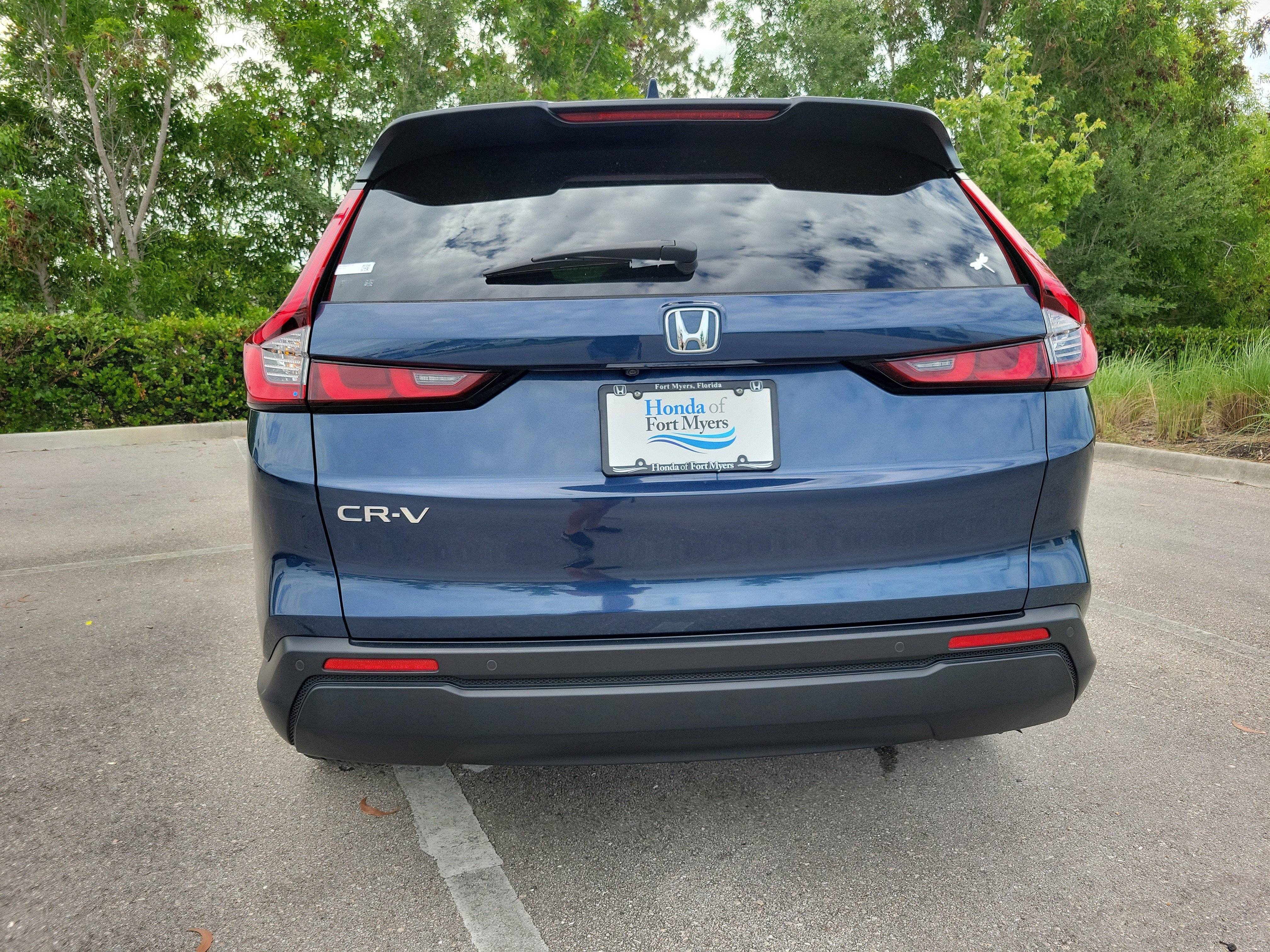 Used 2024 Honda CR-V EX-L image 5