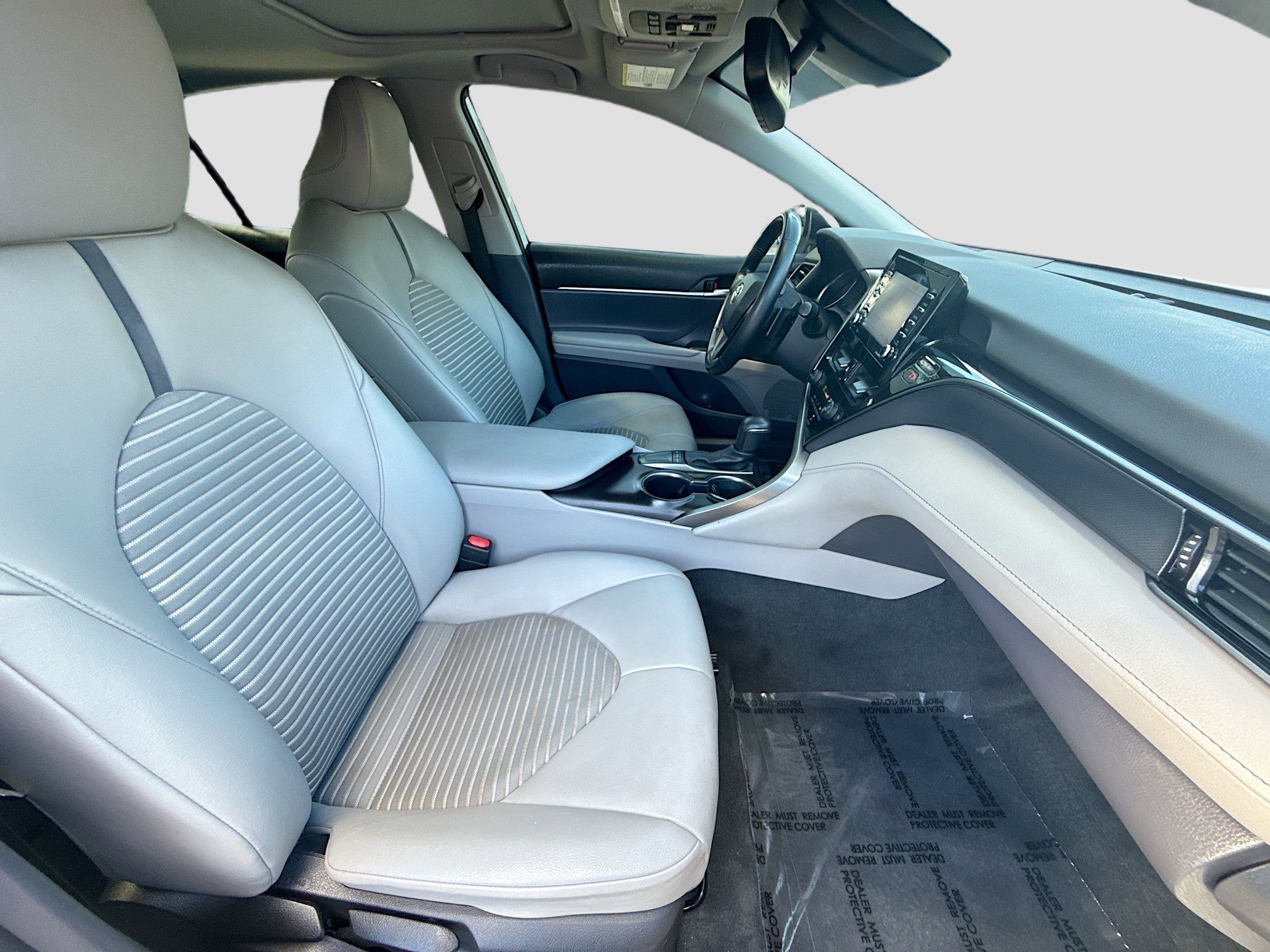 Used 2022 Toyota Camry SE w/ Convenience Package image 30