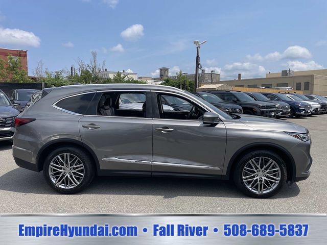 Used 2024 Acura MDX SH-AWD w/ Advance Package image 3