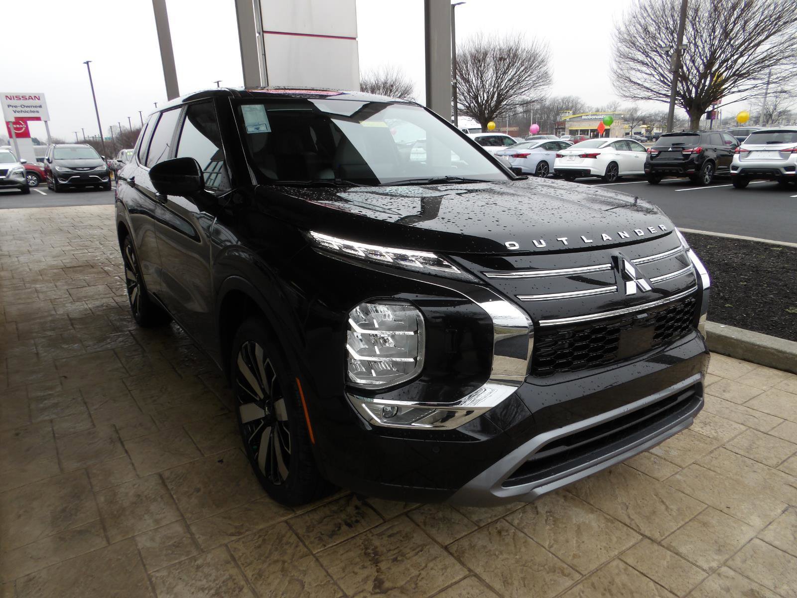 New 2026 Mitsubishi Outlander SE AWD/4WD image 3