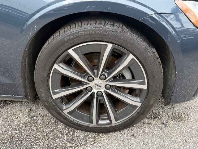 Used 2022 Volvo S60 B5 Momentum w/ Advanced Package AWD/4WD image 19
