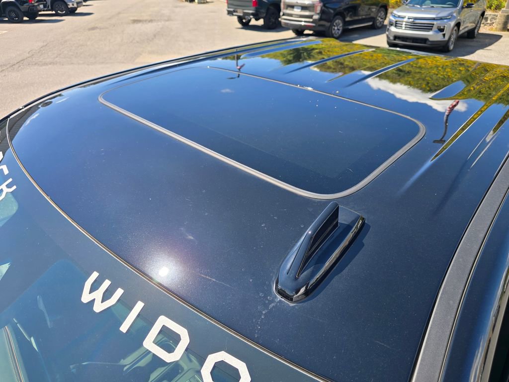 New 2025 GMC Sierra 1500 AT4 w/ AT4 Premium Package image 24