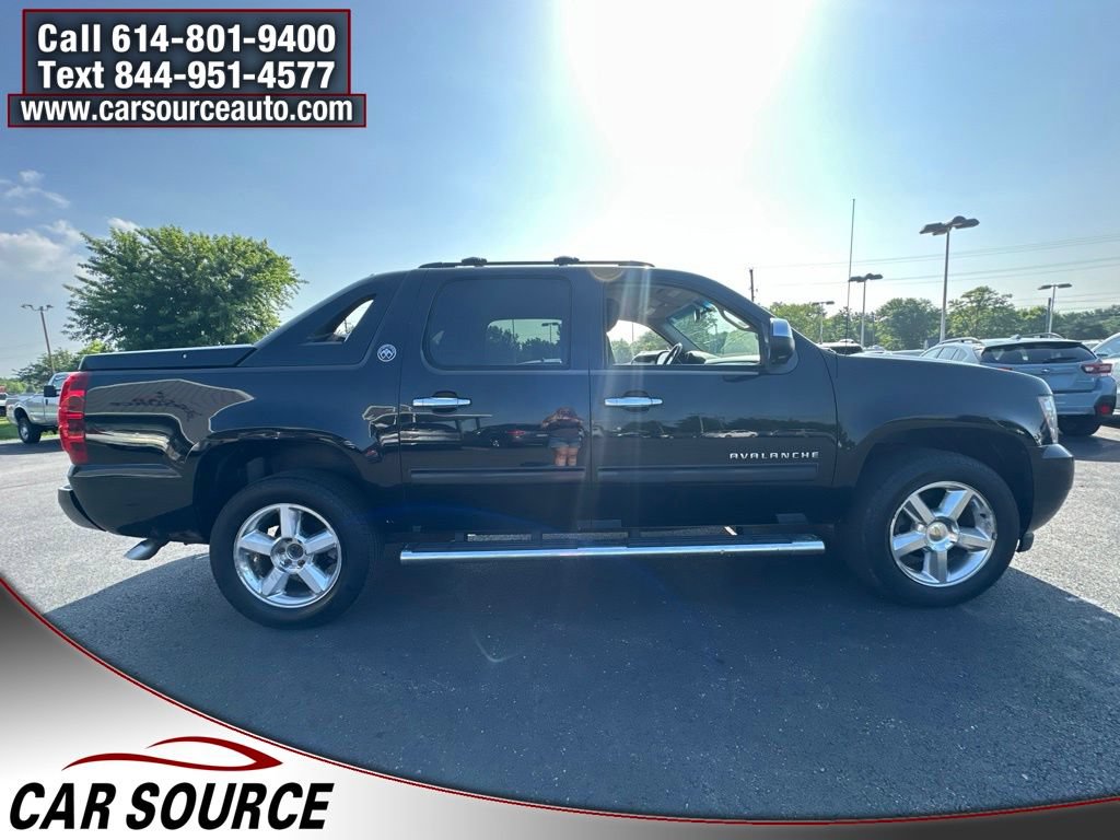Used 2013 Chevrolet Avalanche LS w/ All-Star Edition AWD/4WD image 6