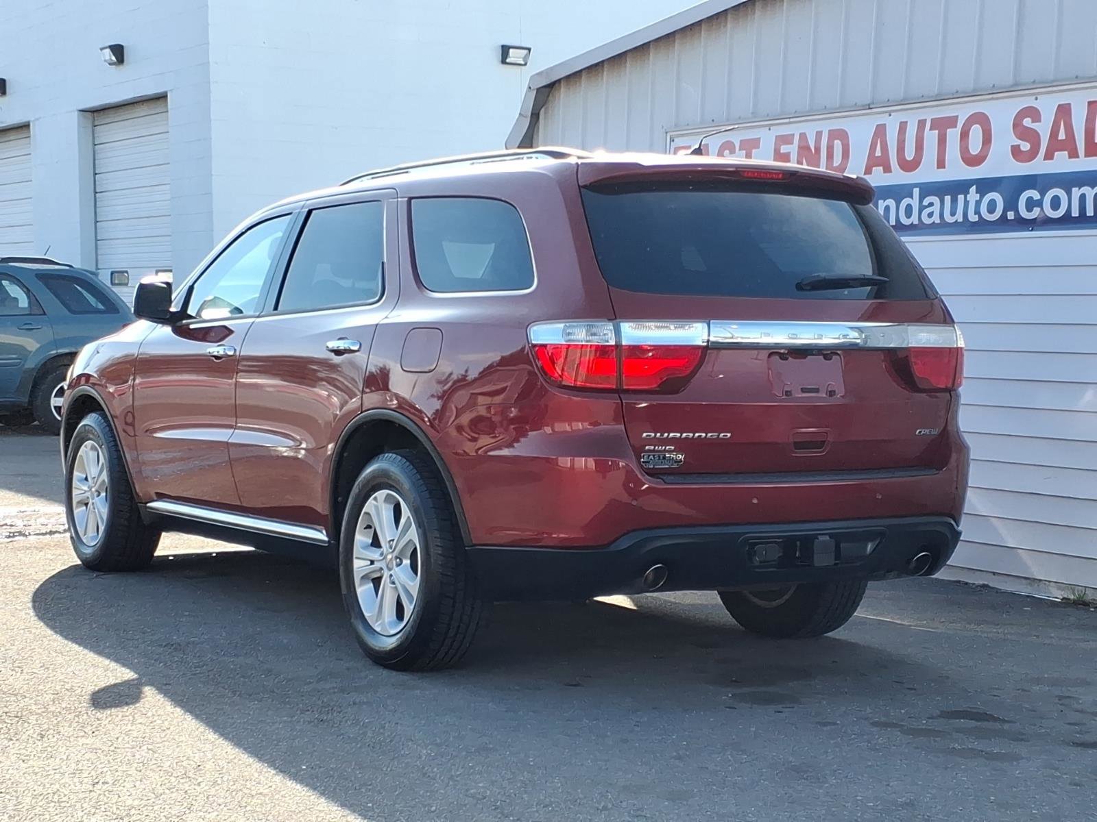 Used 2013 Dodge Durango Crew w/ Trailer Tow Group IV image 3