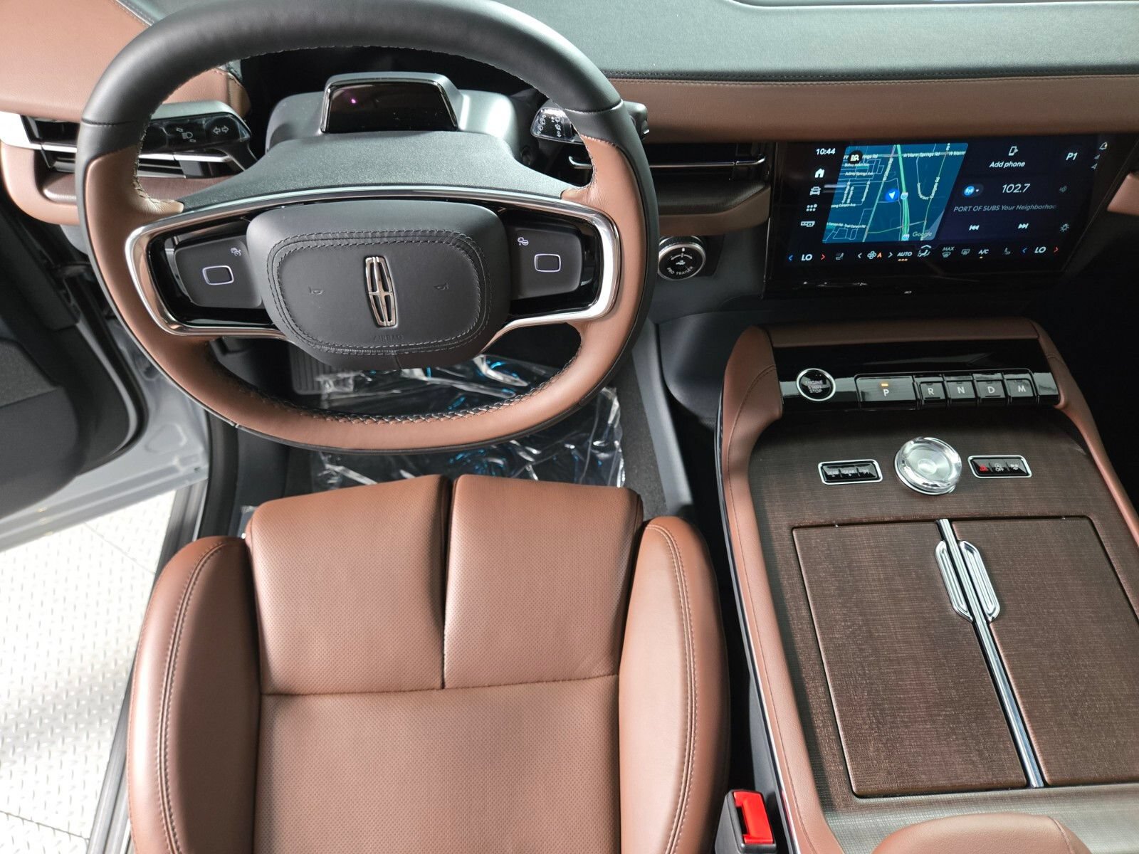 New 2026 Lincoln Navigator L Reserve AWD/4WD image 17