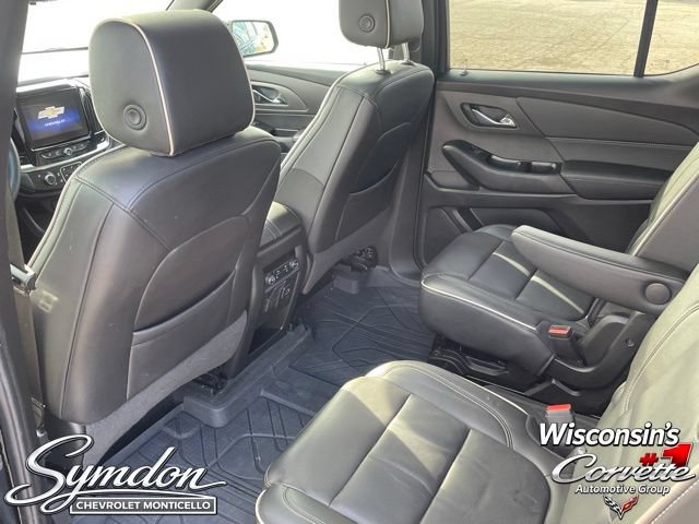 Used 2023 Chevrolet Traverse Premier w/ Redline Edition AWD/4WD image 18