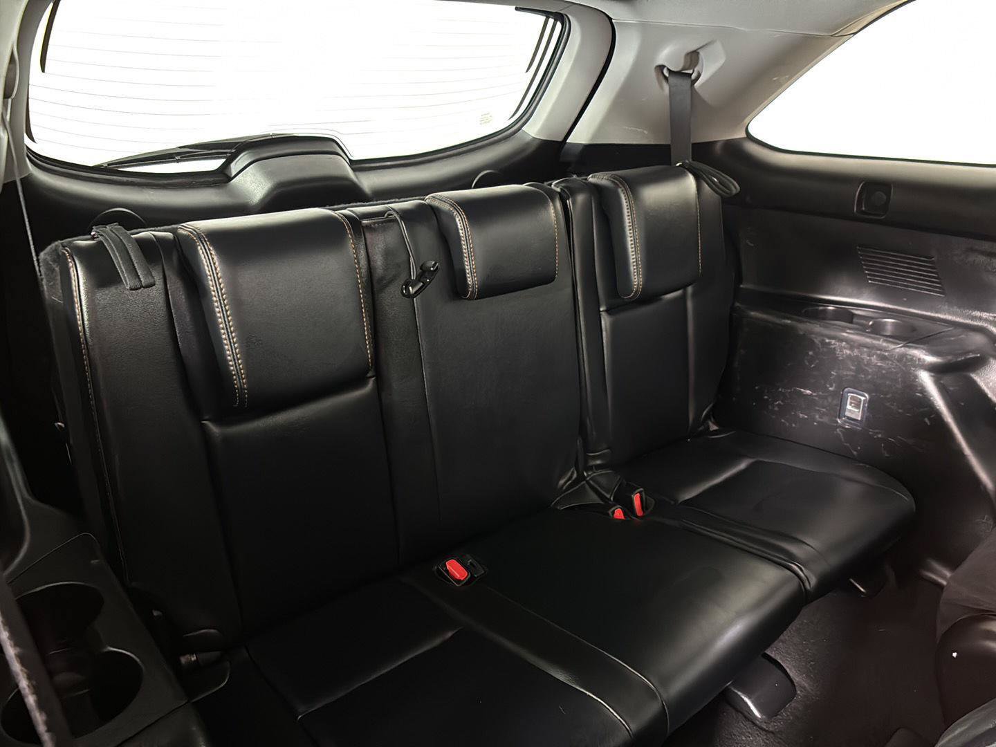 Used 2017 Toyota Highlander Limited w/ Carpet Mat Package AWD/4WD image 16