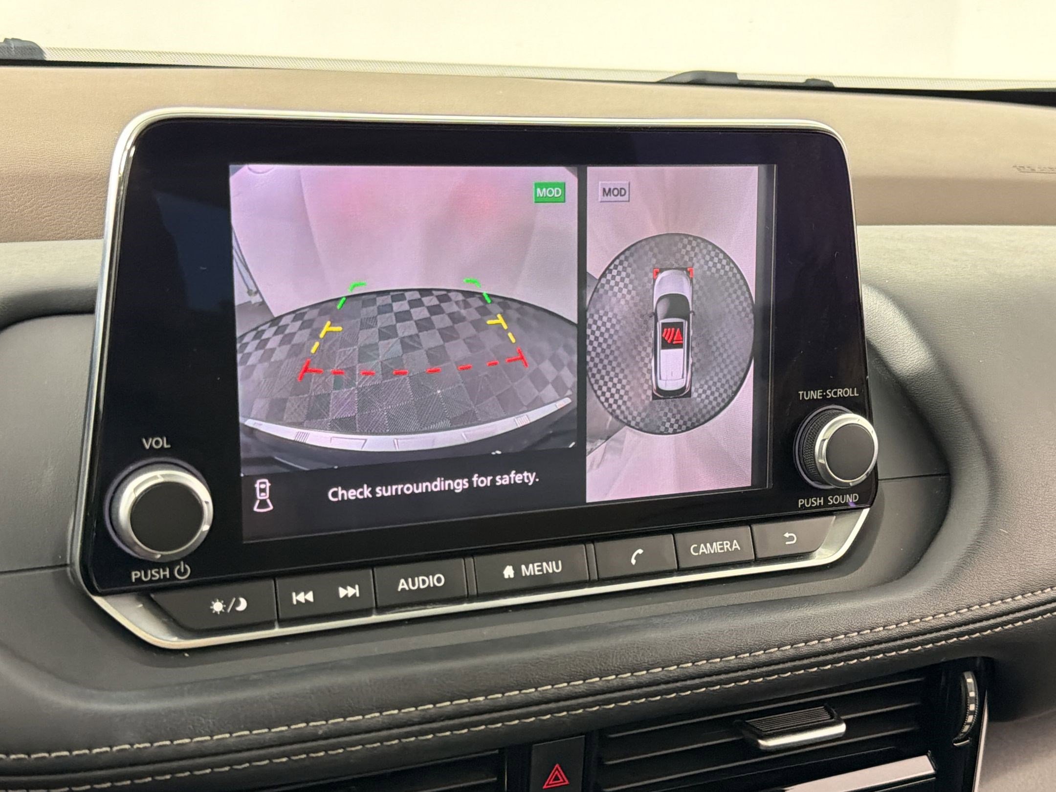 Used 2021 Nissan Rogue SV w/ Premium Package image 24