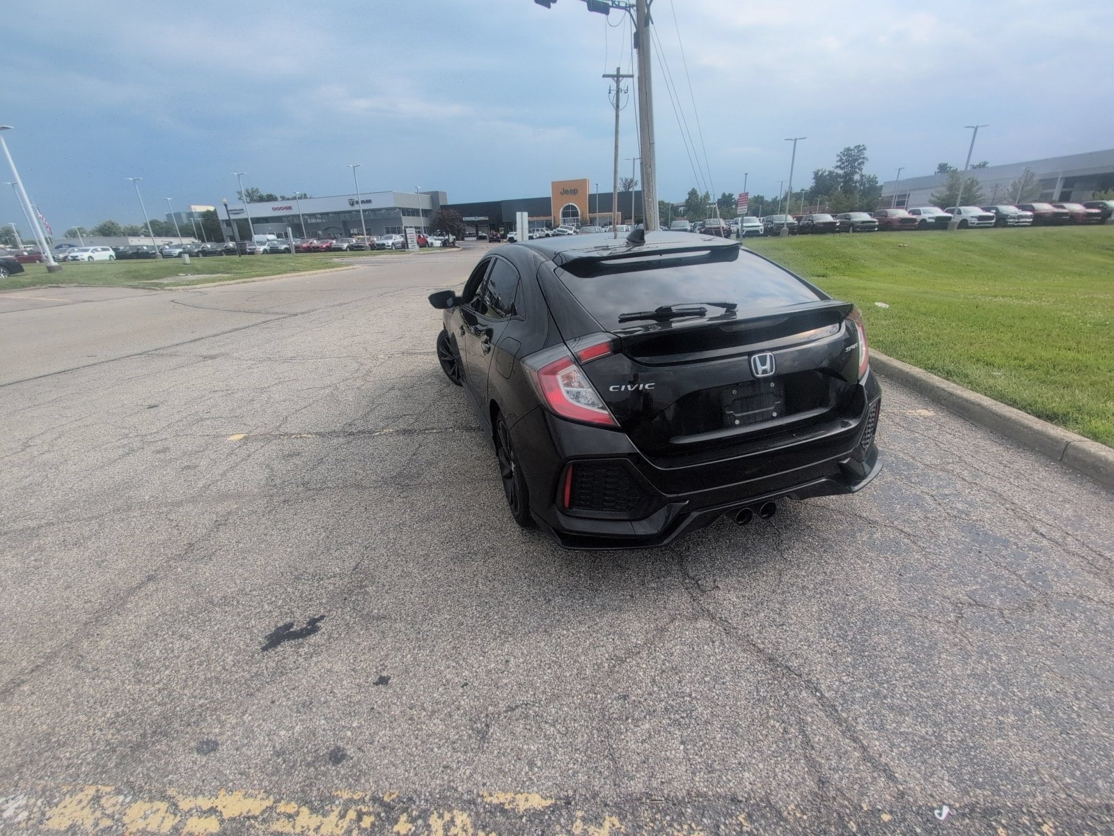 Used 2018 Honda Civic Sport image 29