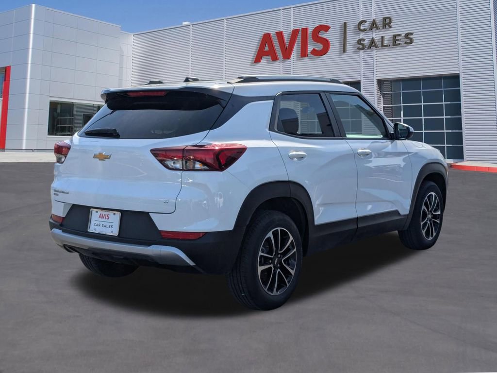 Used 2025 Chevrolet TrailBlazer LT image 6