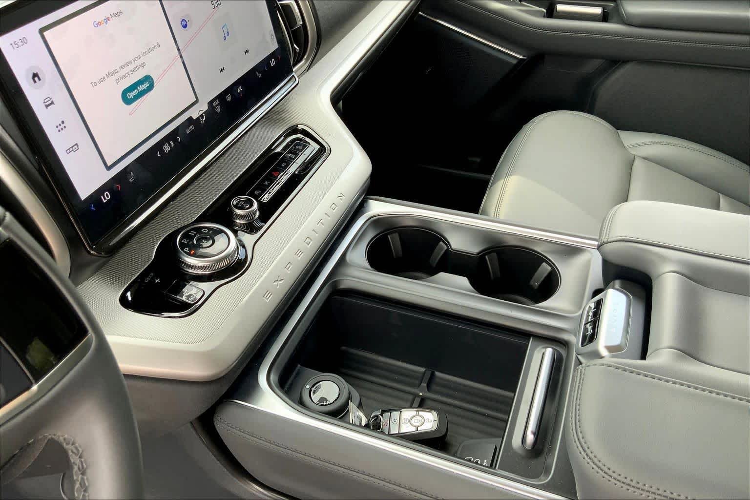 New 2026 Ford Expedition Active AWD/4WD image 7