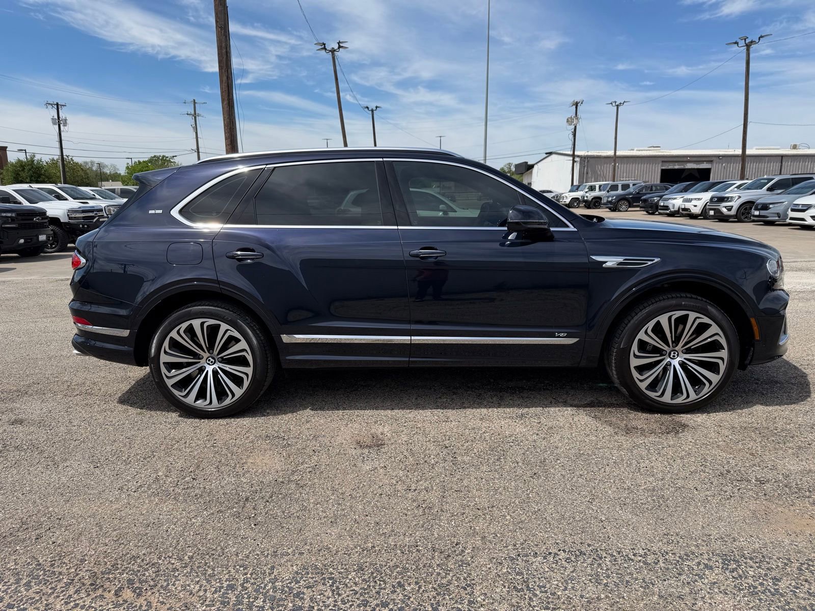 Used 2021 Bentley Bentayga image 8