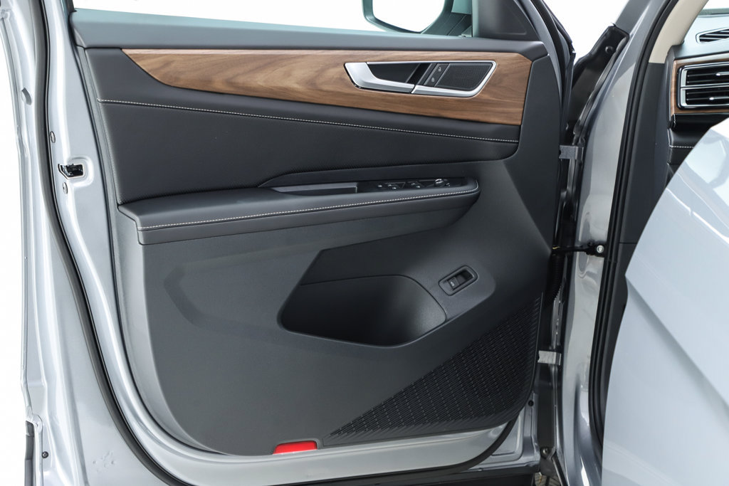 New 2026 Volkswagen Atlas SE AWD/4WD image 18