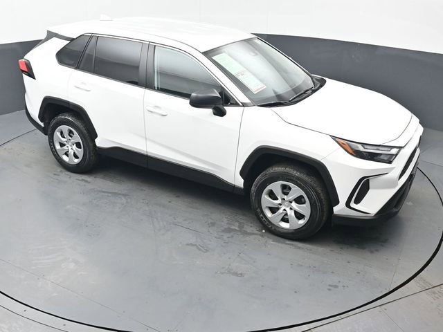 Certified 2023 Toyota RAV4 LE AWD/4WD image 40