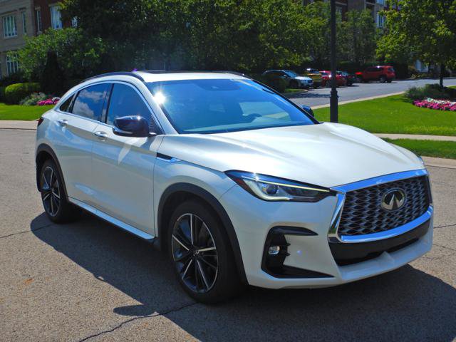 Used 2023 INFINITI QX55 Luxe w/ Cargo Package AWD/4WD image 3