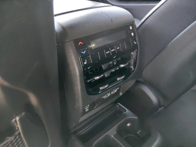 Used 2024 Jeep Grand Cherokee L Limited w/ Black Appearance Package RWD image 13