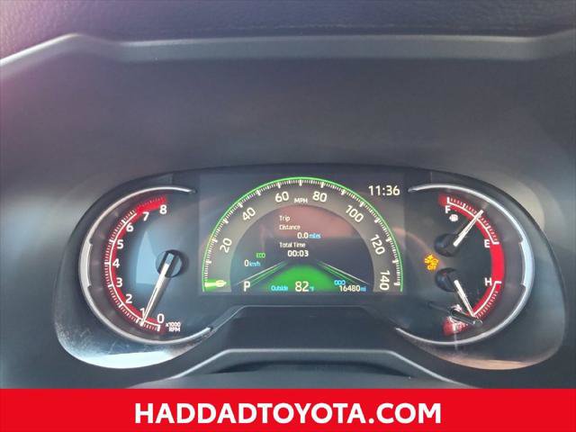 Certified 2024 Toyota RAV4 LE AWD/4WD image 20