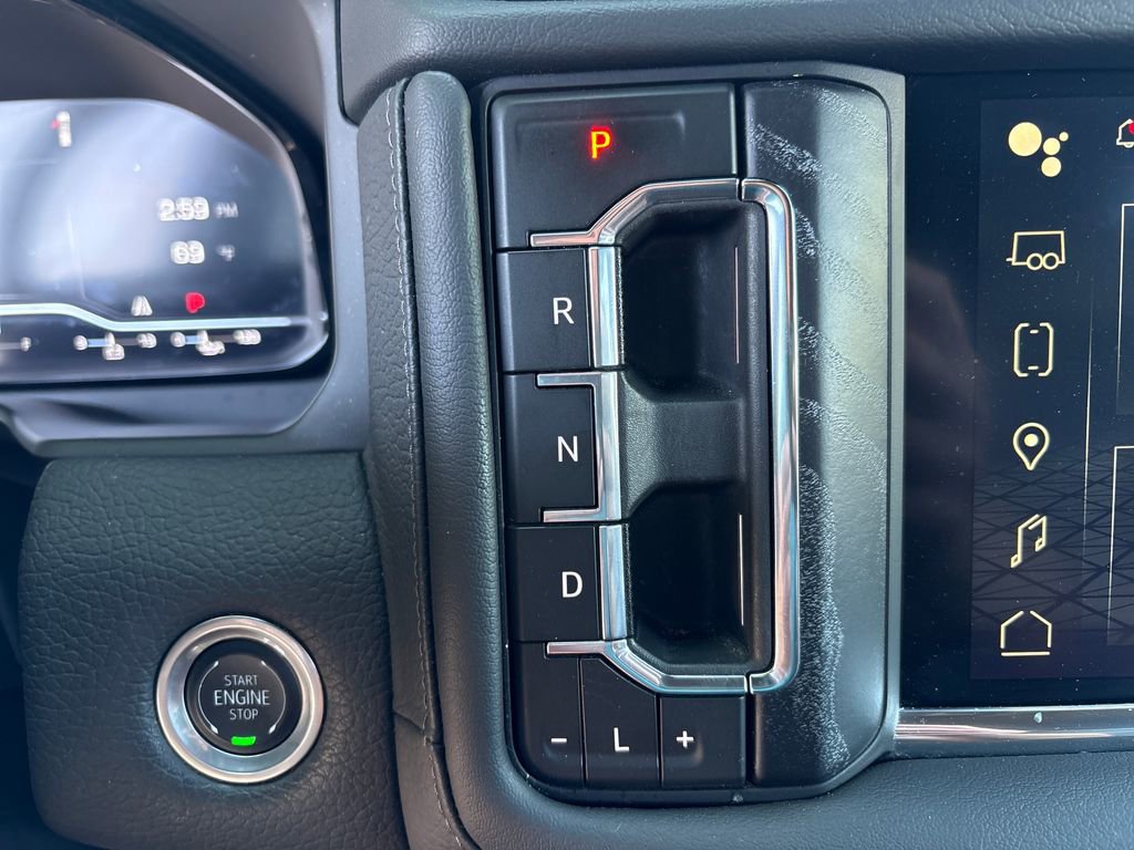 Certified 2024 GMC Yukon Denali RWD image 43