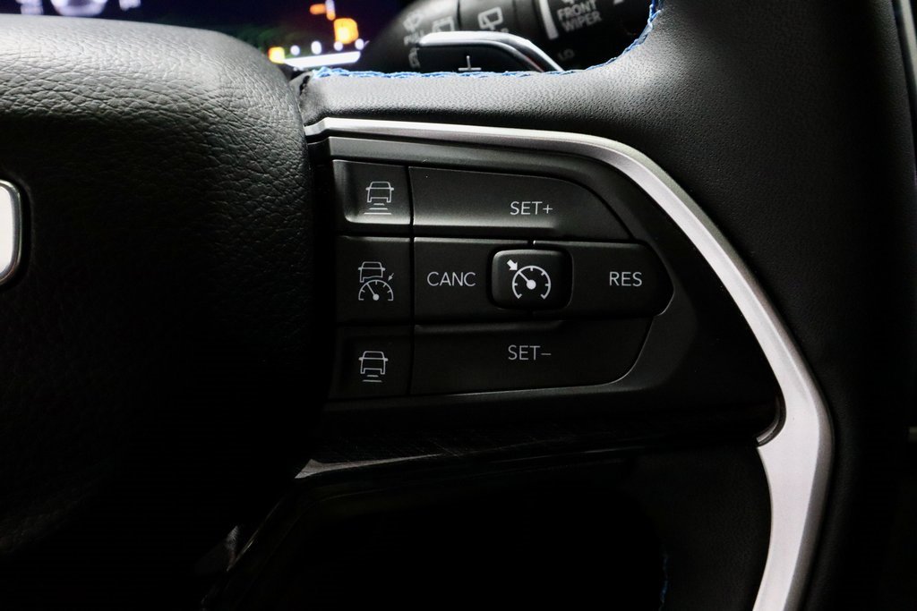 Used 2022 Jeep Grand Cherokee Trailhawk image 31