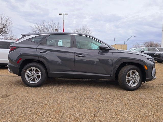 Certified 2025 Hyundai Tucson SE AWD/4WD image 13