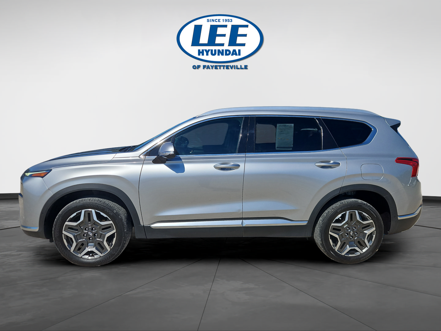 Certified 2021 Hyundai Santa Fe Limited w/ Cargo Package AWD/4WD image 6