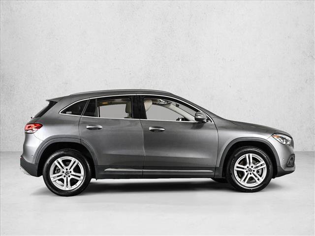 Used 2023 Mercedes-Benz GLA 250 4MATIC image 4