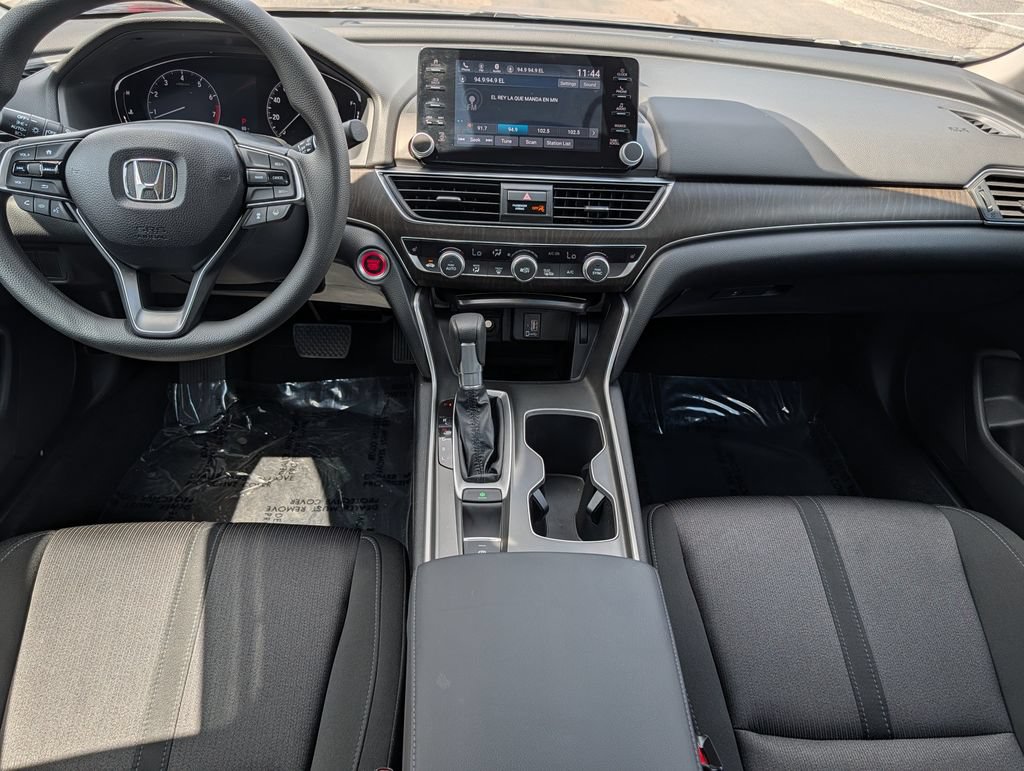Used 2018 Honda Accord EX image 18