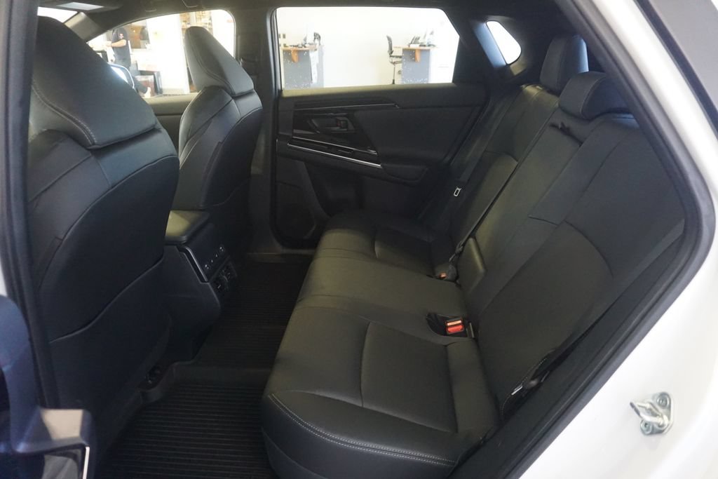 Used 2023 Toyota bZ4X AWD w/ Weather Package image 20