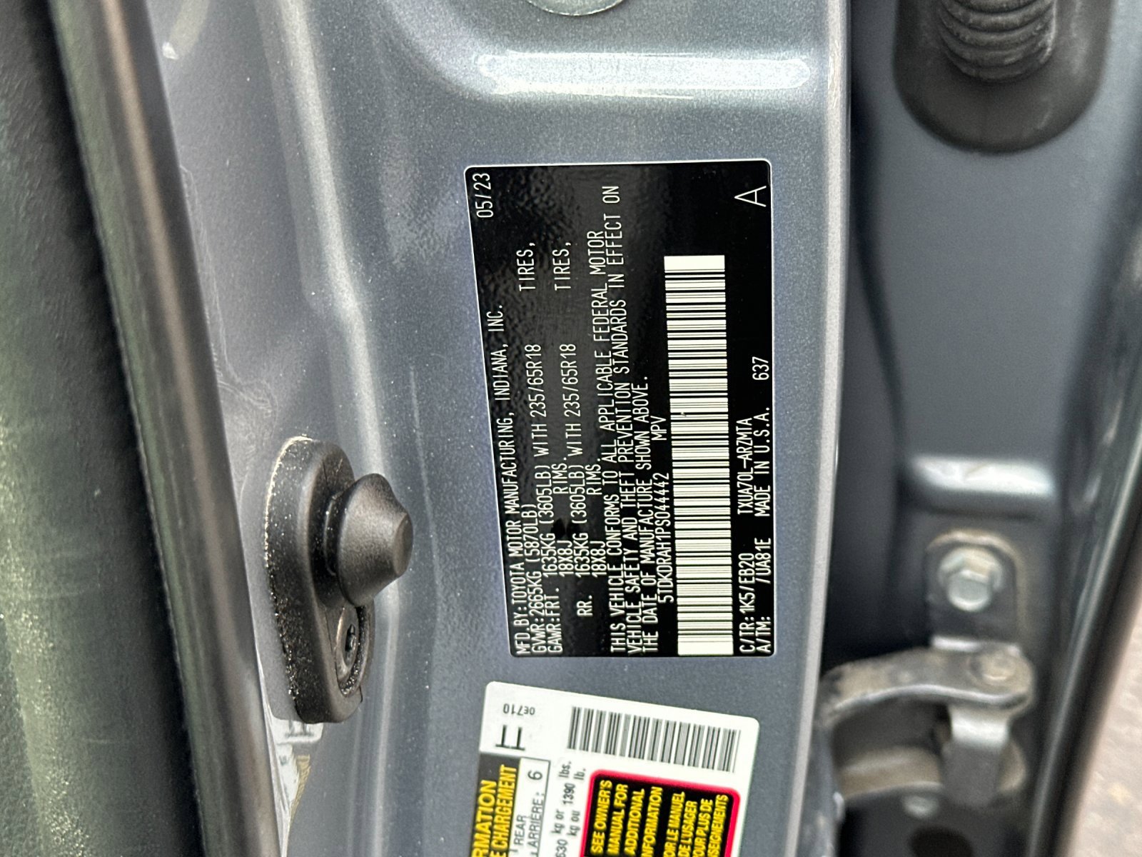 Used 2023 Toyota Highlander XLE image 27