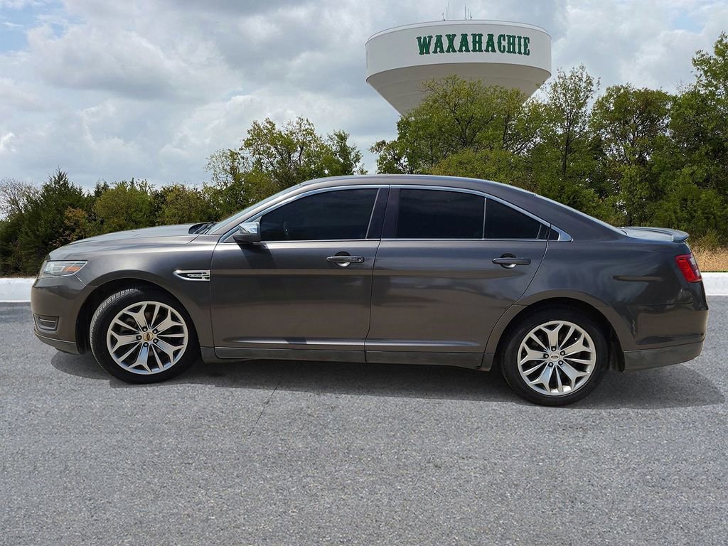 Used 2016 Ford Taurus Limited FWD image 3