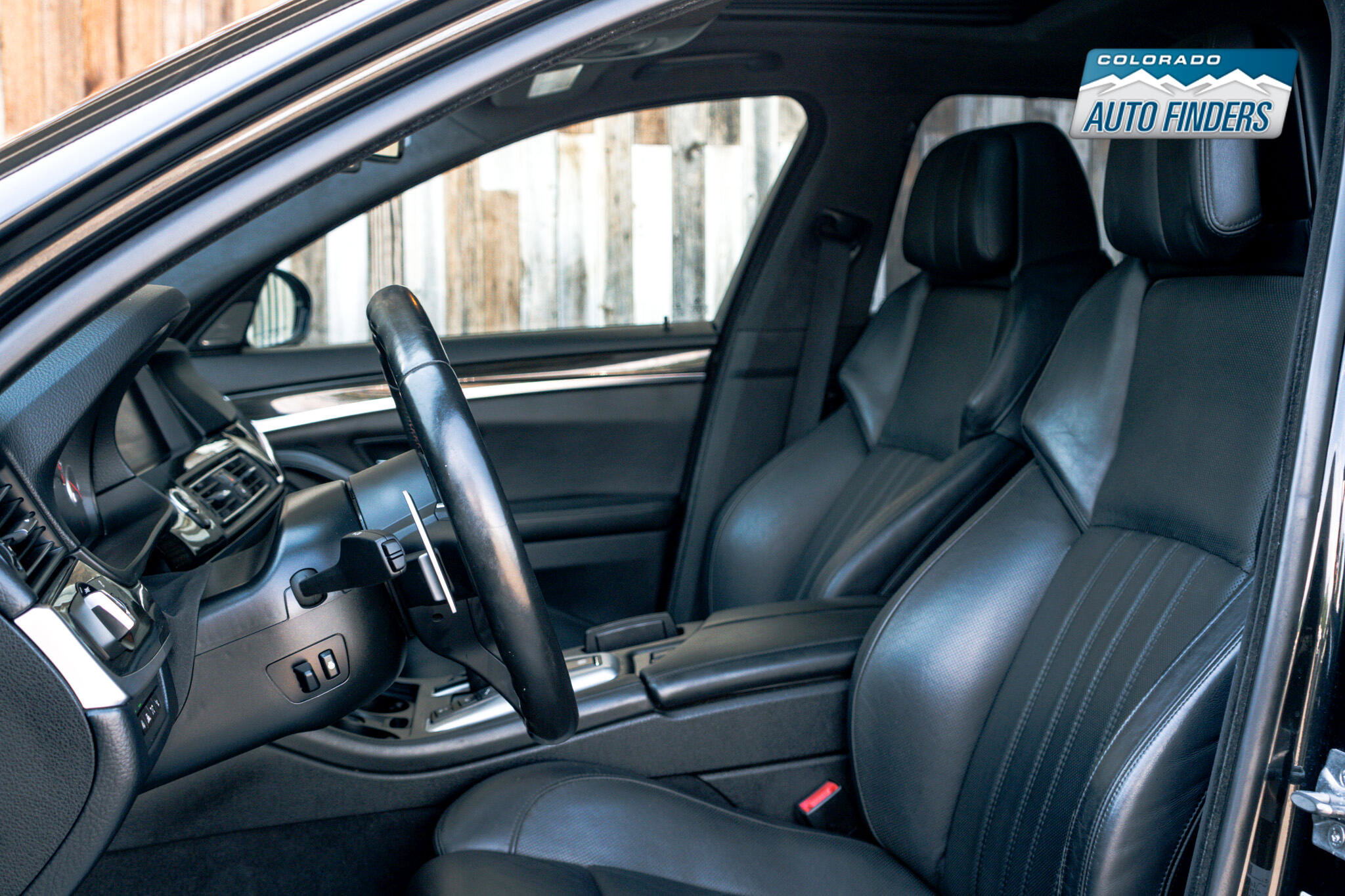 Used 2015 BMW M5 image 12