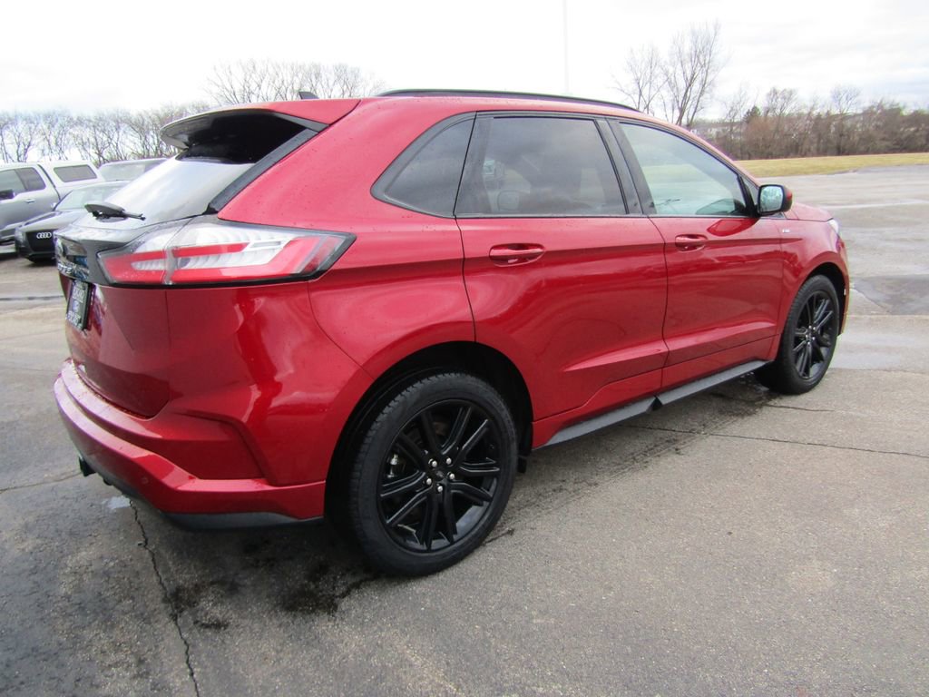 Used 2022 Ford Edge ST-Line image 6