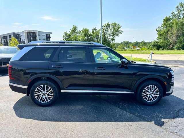 Used 2026 Hyundai Palisade SEL FWD image 4