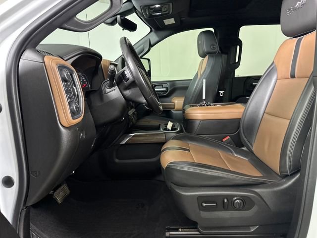 Used 2020 Chevrolet Silverado 3500 High Country w/ LPO, Dark Essentials Package image 11