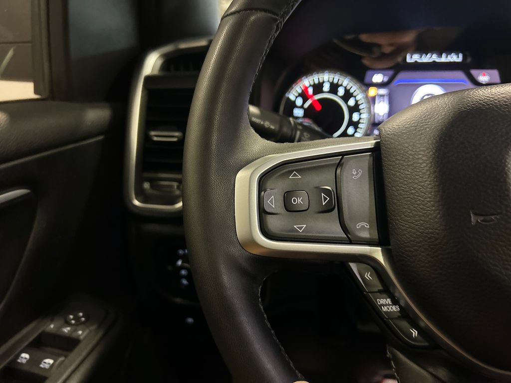 Used 2025 RAM 1500 Big Horn AWD/4WD image 20