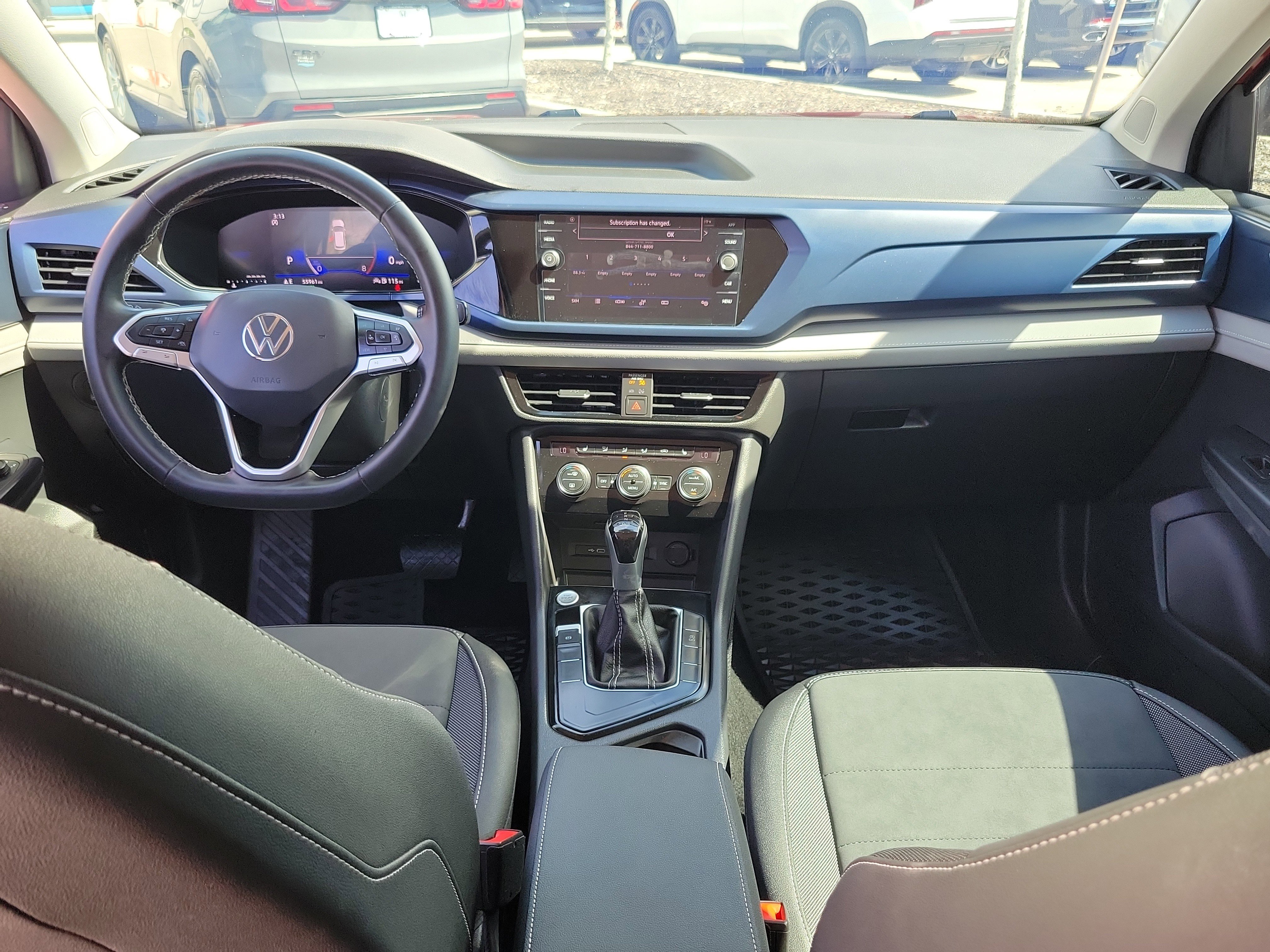 Used 2024 Volkswagen Taos SE FWD image 18