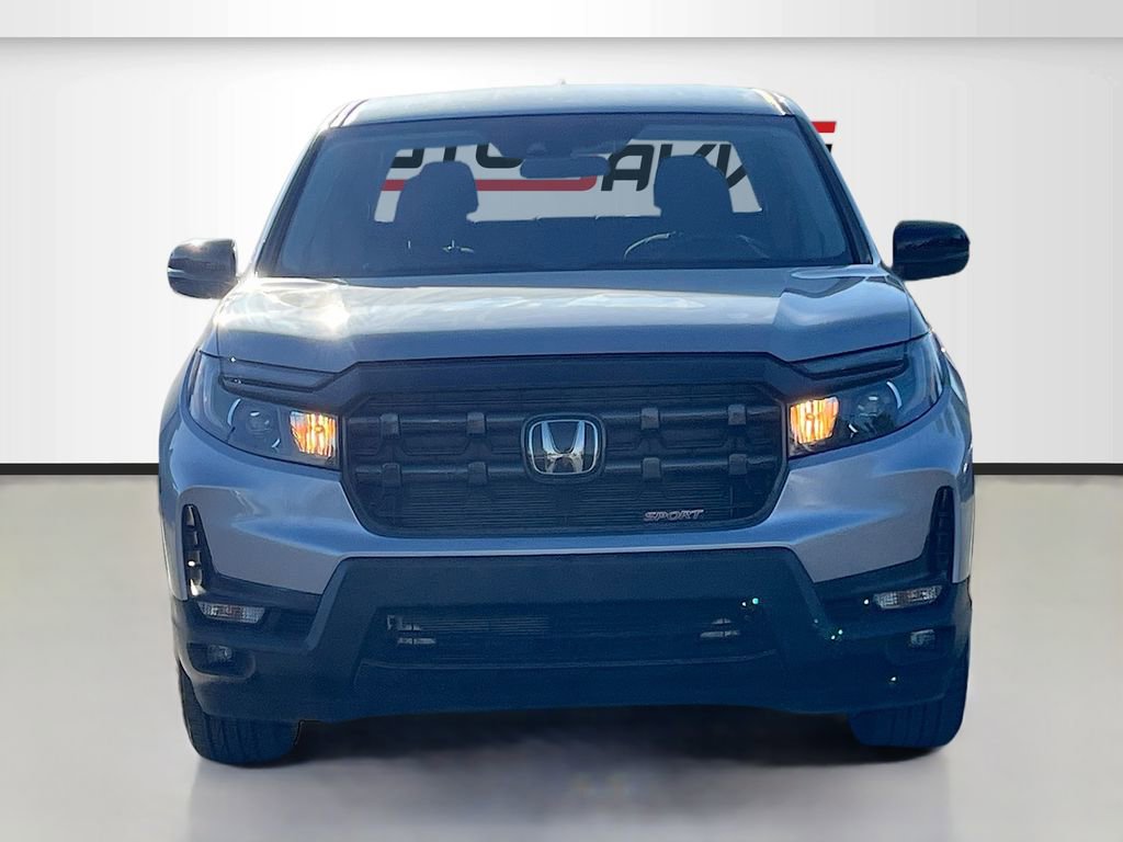 Used 2024 Honda Ridgeline Sport image 2