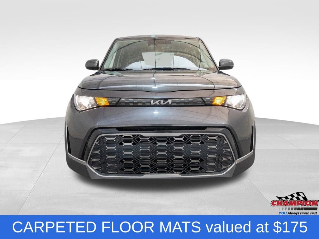 Used 2023 Kia Soul GT-Line image 2