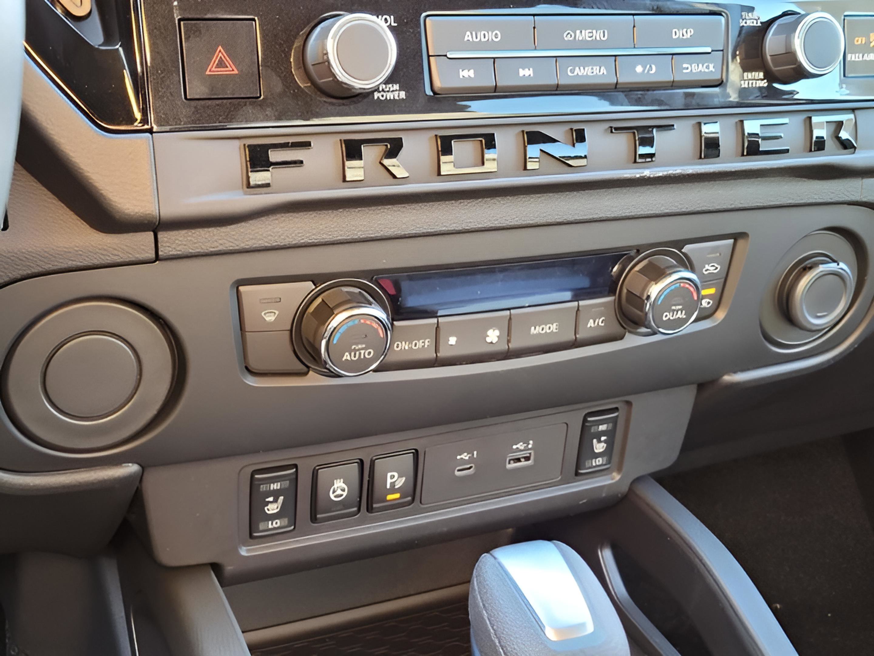 New 2026 Nissan Frontier SV image 21