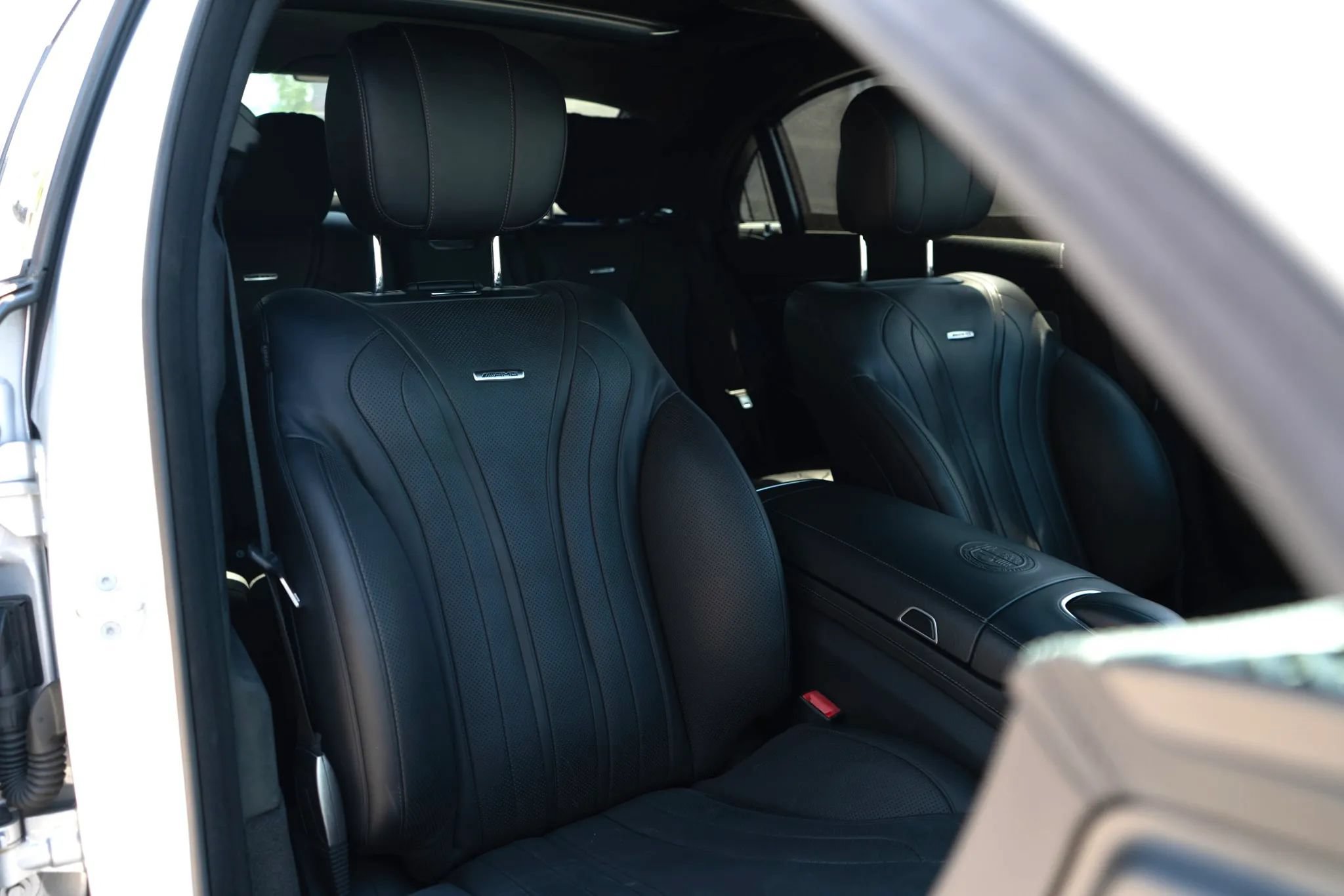 Used 2014 Mercedes-Benz S 63 AMG 4MATIC Sedan image 57