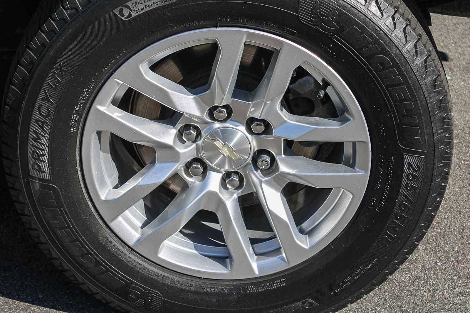 Used 2019 Chevrolet Silverado 1500 LT w/ All-Star Edition RWD image 11