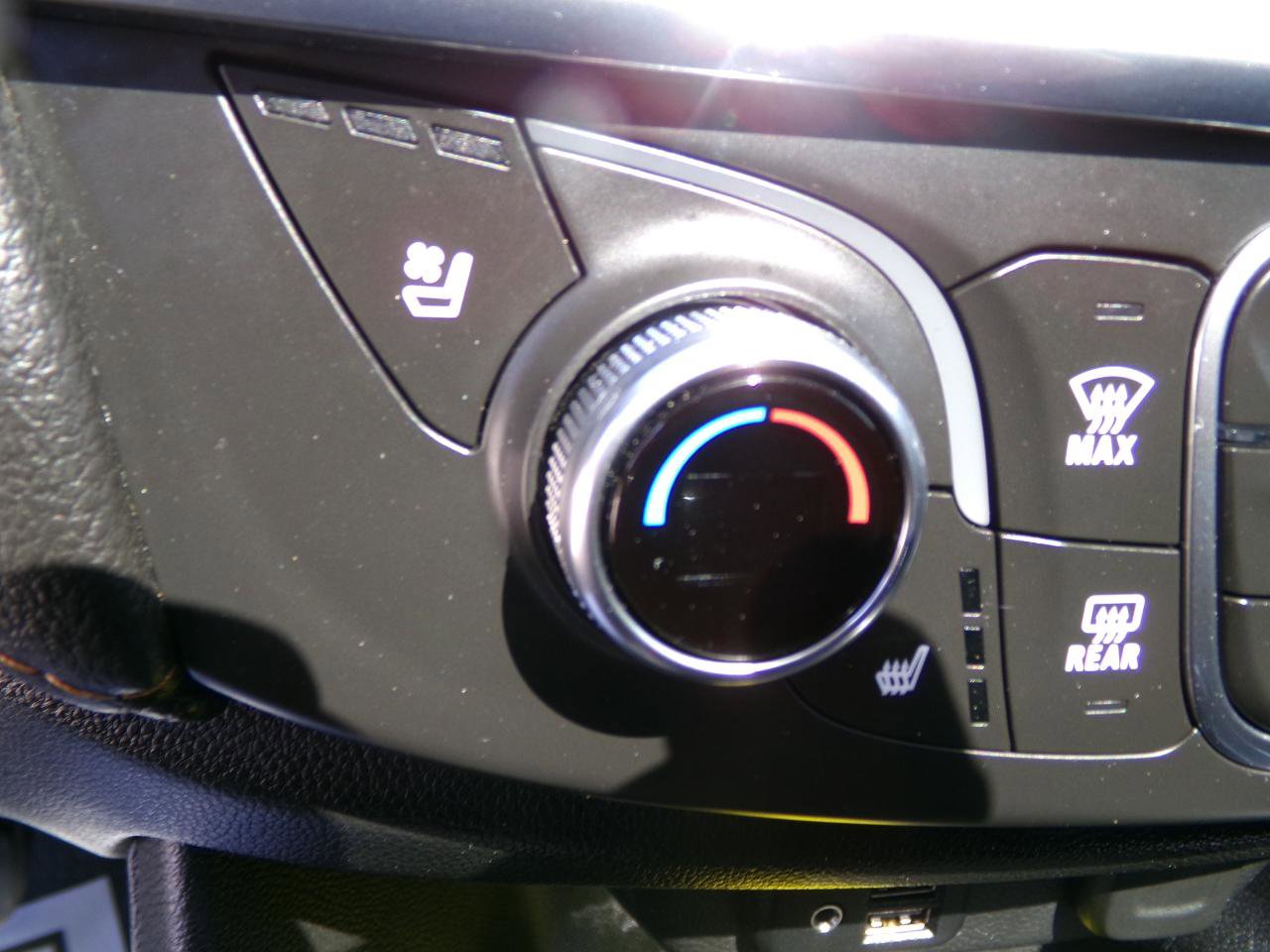 Used 2020 Chevrolet Traverse Premier w/ Redline Edition image 24