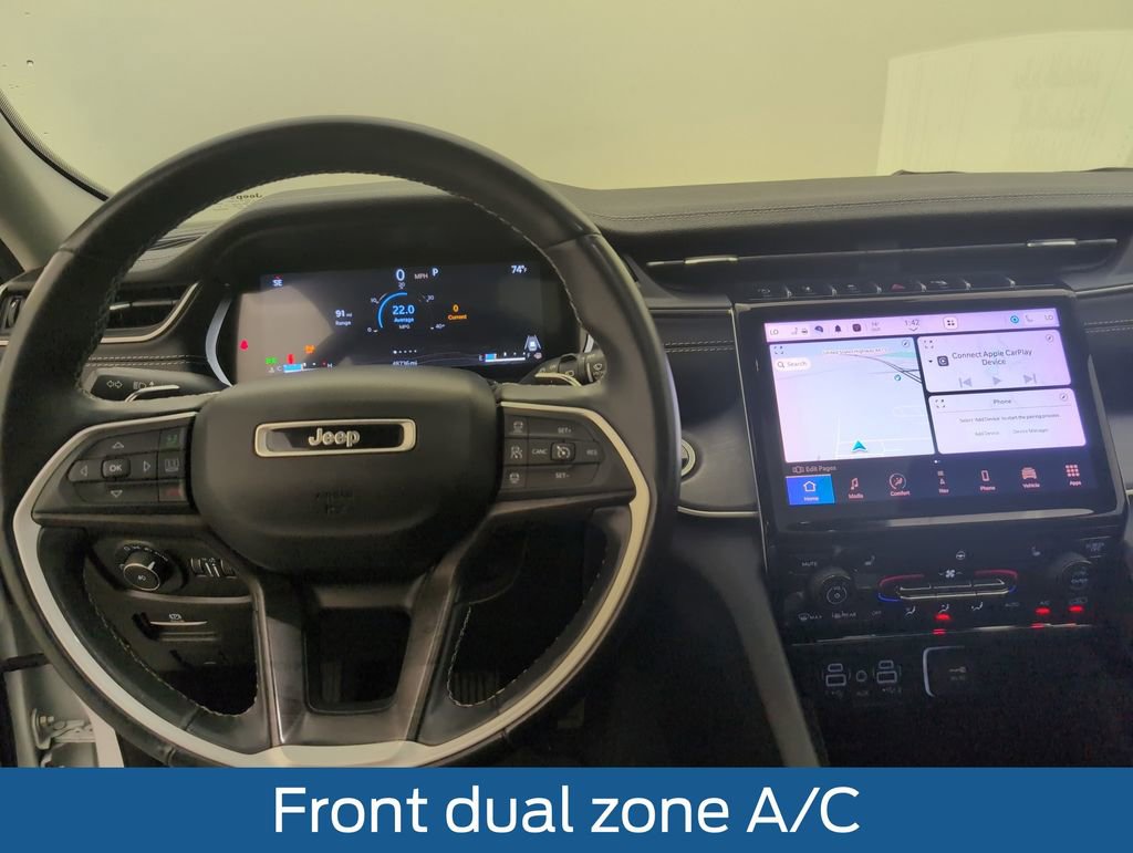 Used 2022 Jeep Grand Cherokee Limited image 22