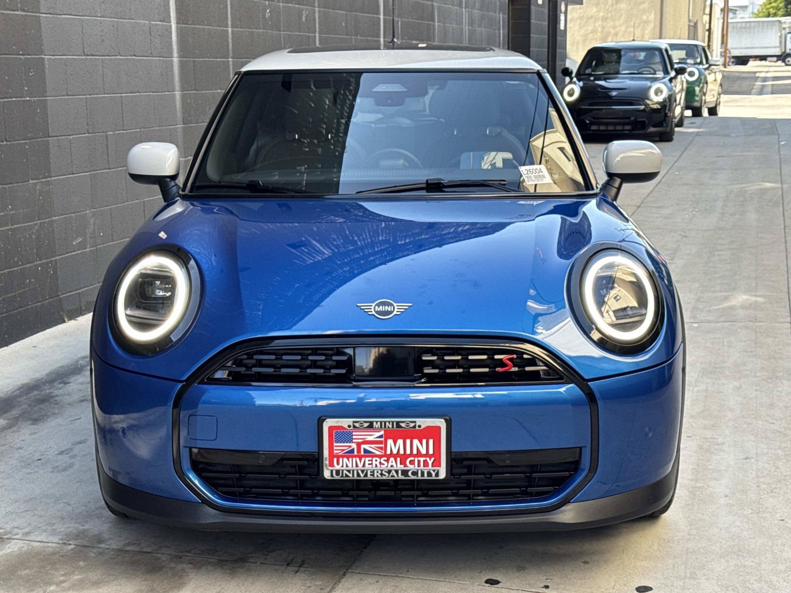 Used 2026 MINI Cooper S FWD image 2