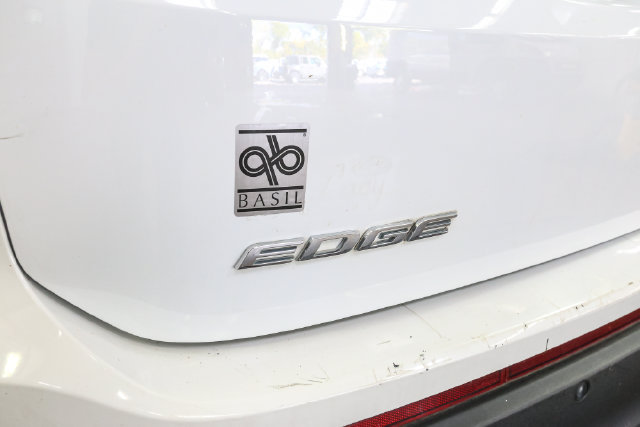 Used 2015 Ford Edge SEL w/ Equipment Group 201A AWD/4WD image 9