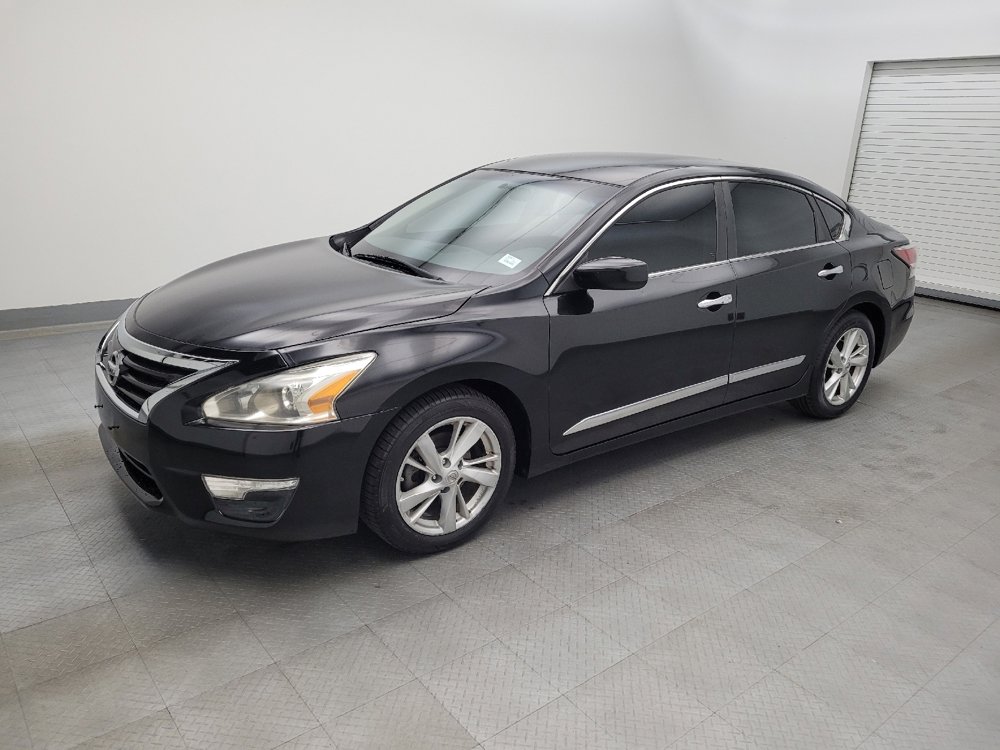 Used 2014 Nissan Altima 2.5 SV image 2