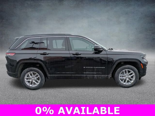 New 2026 Jeep Grand Cherokee Laredo image 3