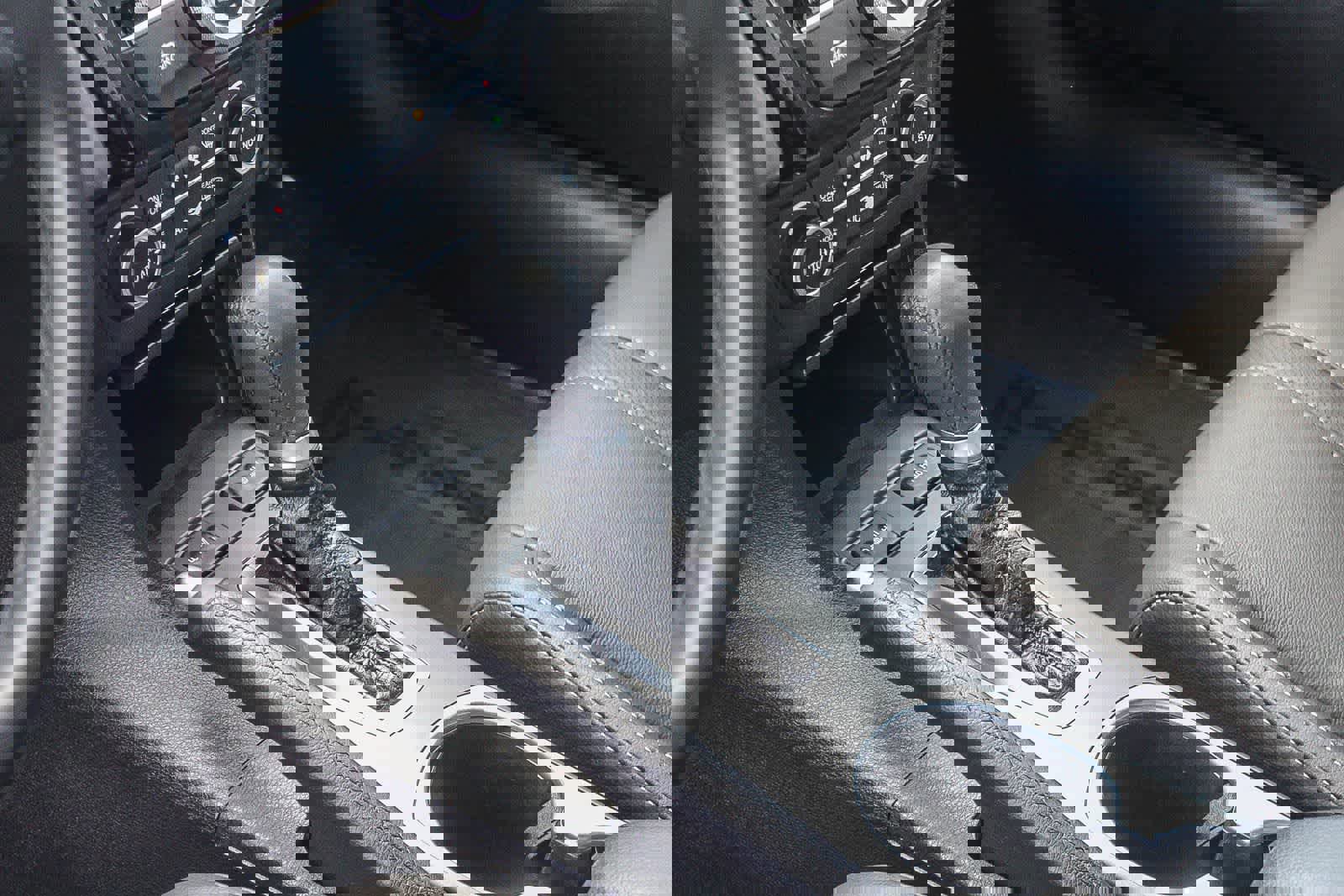 Used 2020 Acura ILX w/ Premium Package image 26