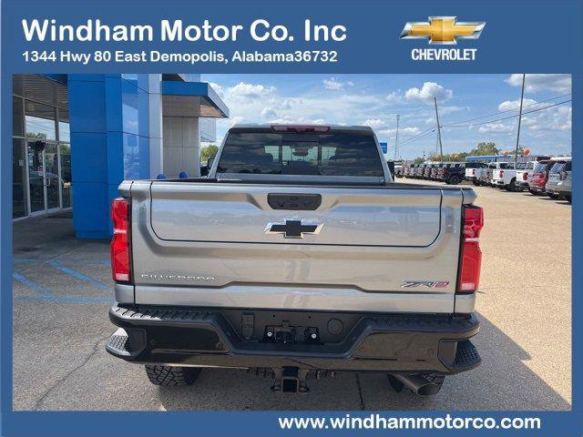 New 2026 Chevrolet Silverado 2500 ZR2 image 4